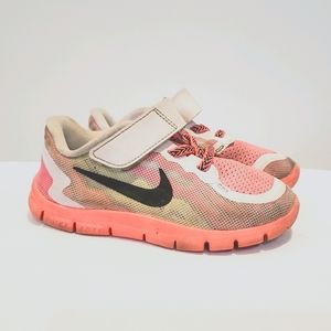 Toddler Nike Free size 9
